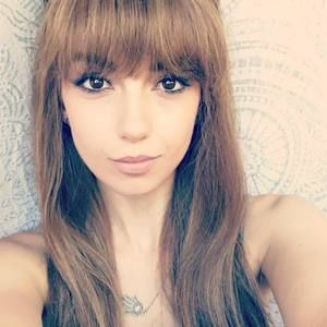 Meet your Posher, Mariah